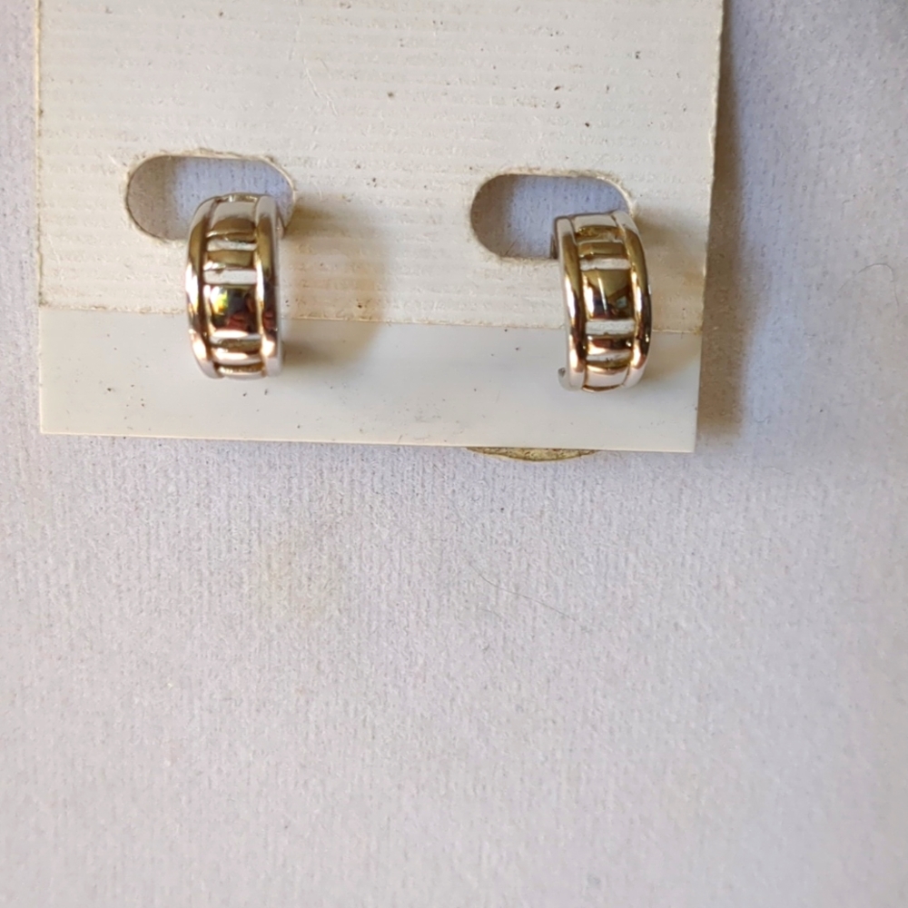 Vintage TRIFARI clip silvertone hoop earrings